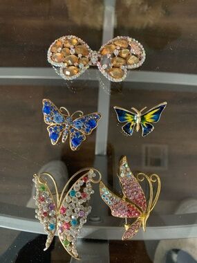 Gold-Tone Multicolor Crystal Butterfly Brooches Set(5)
